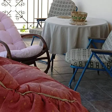 George Geust House Appartement Oropos Buitenkant foto